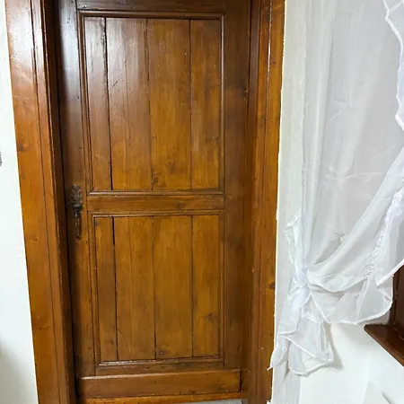 Le Petit Nid De Cigogne Colmar